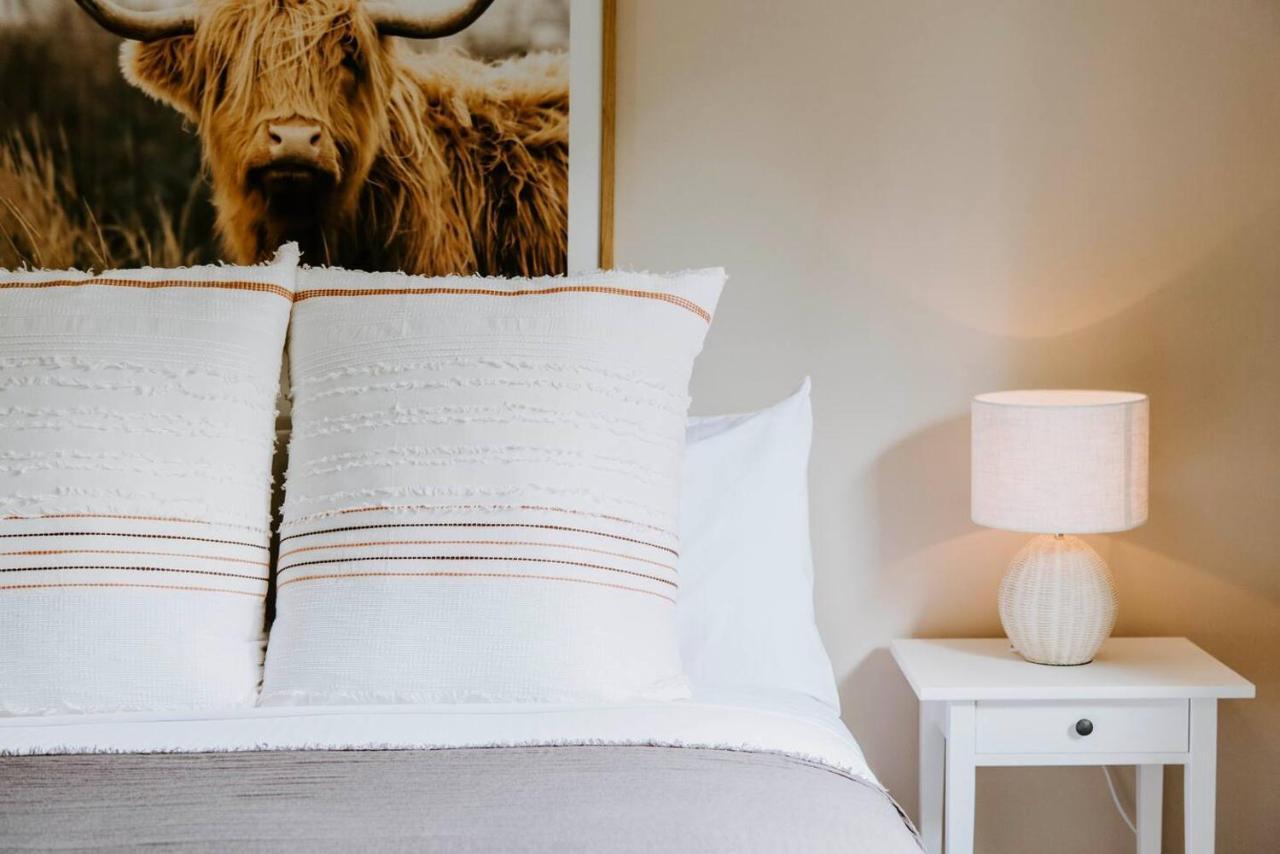 Holiday home Gladstone Blush - A Heart Of Group Getaway *